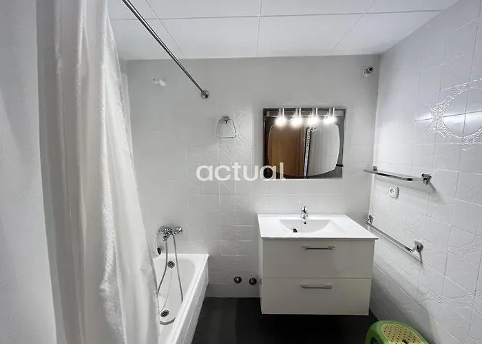 Apartment Super 1 *