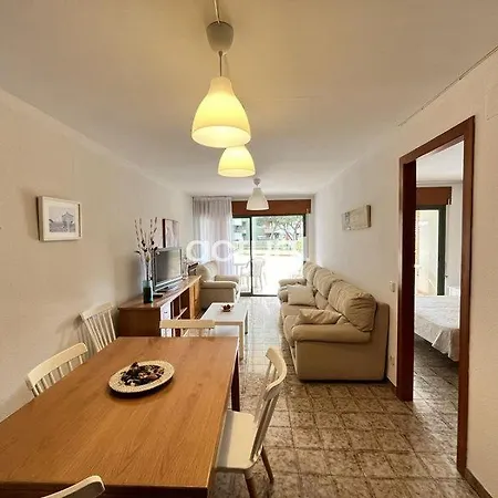 Apartment Super 1 *